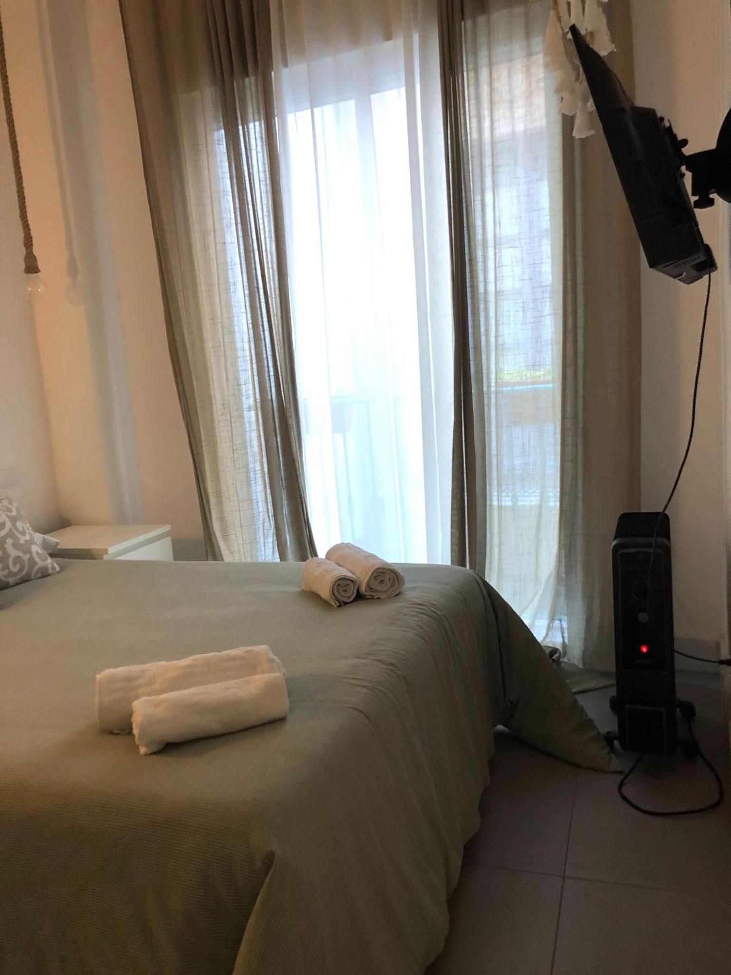 La Gitana Y El Rey Sol Apartamento Málaga Exterior foto